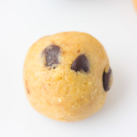 Chocolate Chip Cookie Dough Bites