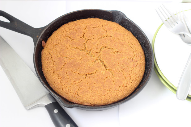 Honey Molasses Cornbread