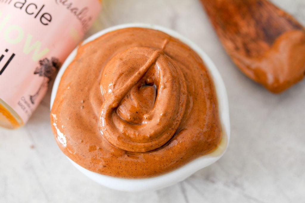 Honey and coffee can naturally tighten and firm your skin in just 20 minutes to reveal a supple glow.